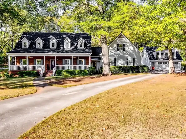 965 Sundew Dr SE, Conyers, GA 30013