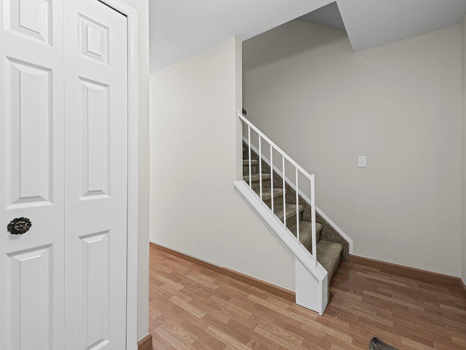 36233 Fredericksburg Rd, photo 9
