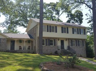 1201 Graylynn Dr, Vestavia Hills, AL 35216