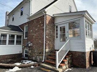 485 Riley Rd APT 3, New Windsor, NY 12553