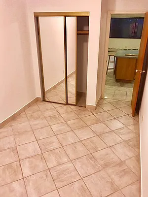 Rented by Voro, LLC | media 36