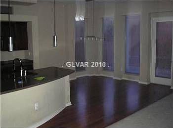 4th image of 150 Frapuccino Ave