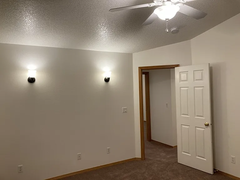 20730 SW Trails End Dr — Photo 46