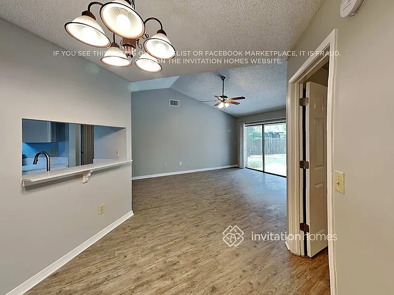 8096 Kilwinning Ln — Photo 5