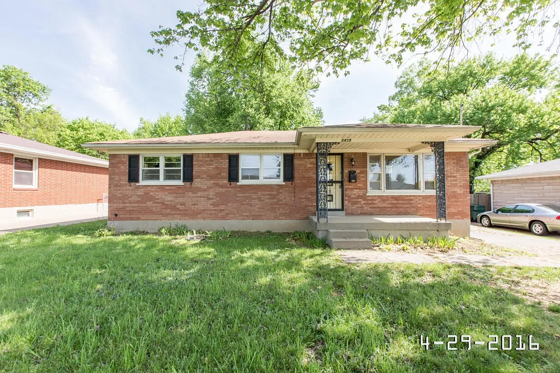 3419 Clarinet Dr photo 1