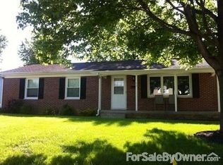 53 Foresters Ln, Springfield, IL 62704