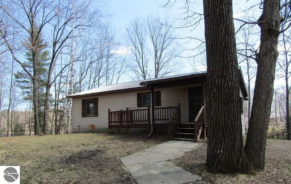 1st image of 4445 Cranbrook Ct