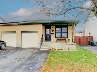 81 Dyer Ct, Cambridge, ON N3C4B9