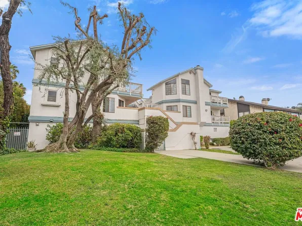 4751 E Pacific Coast Hwy #4, Long Beach, CA 90804
