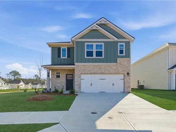 3 Camellia Dr, Fairburn, GA 30213