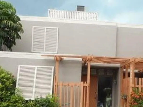 11245 NW 14th Court, Pembroke Pines, FL 33026