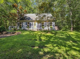 660 Westchester Rd, Colchester, CT 06415