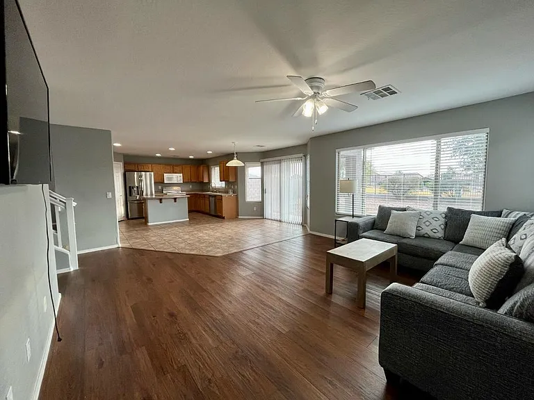29589 N Little Leaf Dr — Photo 7