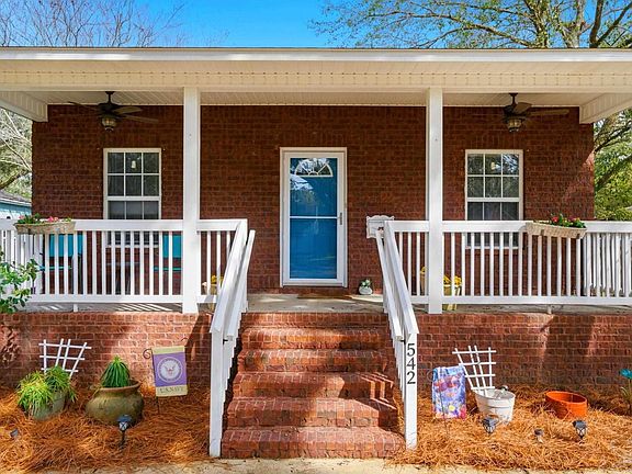 5th image of 542 S 1st St