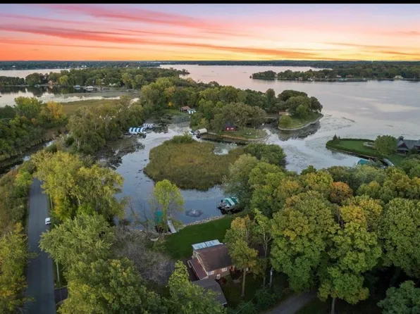 4505 Enchanted Ln, Mound, MN 55364