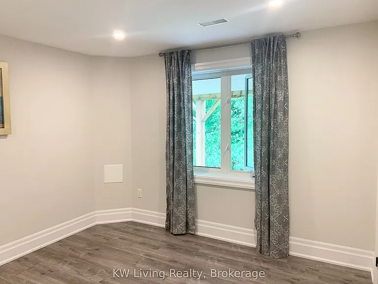 162 Art West Ave #LOWER — Photo 15