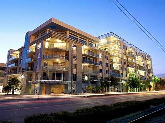2 bed, 1138 sqft, $3,000 — Photo 2