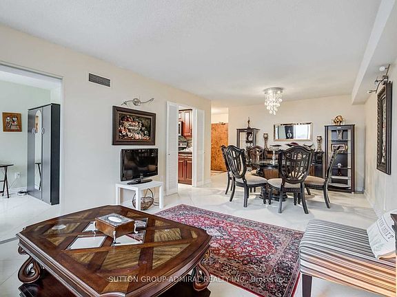 5th image of 5460 Yonge St #807