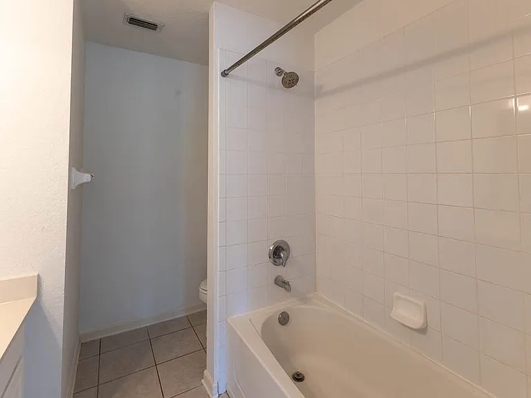 Stockton Dr — Photo 18
