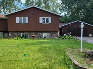 3917 Bonnie Dr, Crown Point, IN 46307