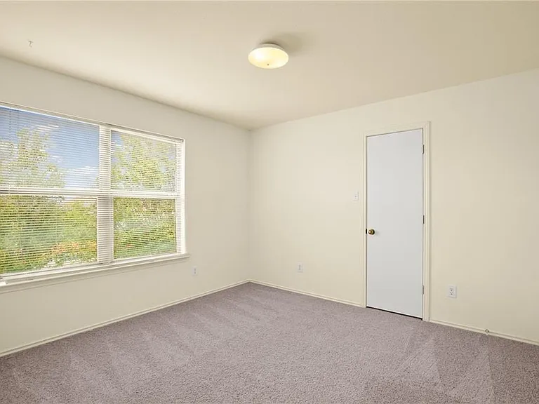 2204 Cottontail Dr — Photo 28