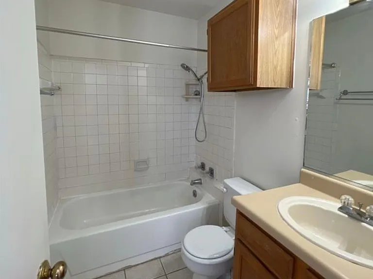 3115 Helms St #111 — Photo 7