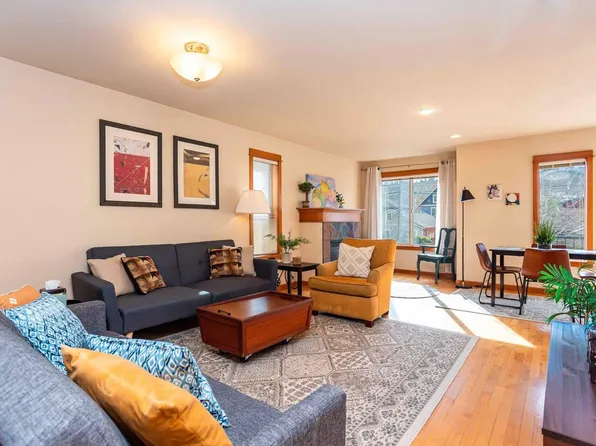 3314 Wetmore Ave S, Seattle, WA 98144