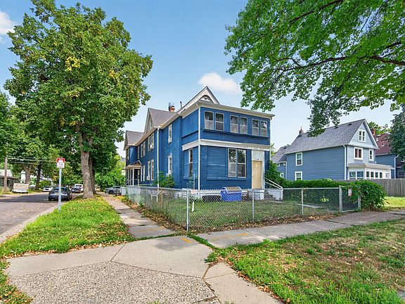 2nd image of 677 Sherburne Ave