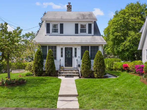 83 Center Street, Stamford, CT 06906