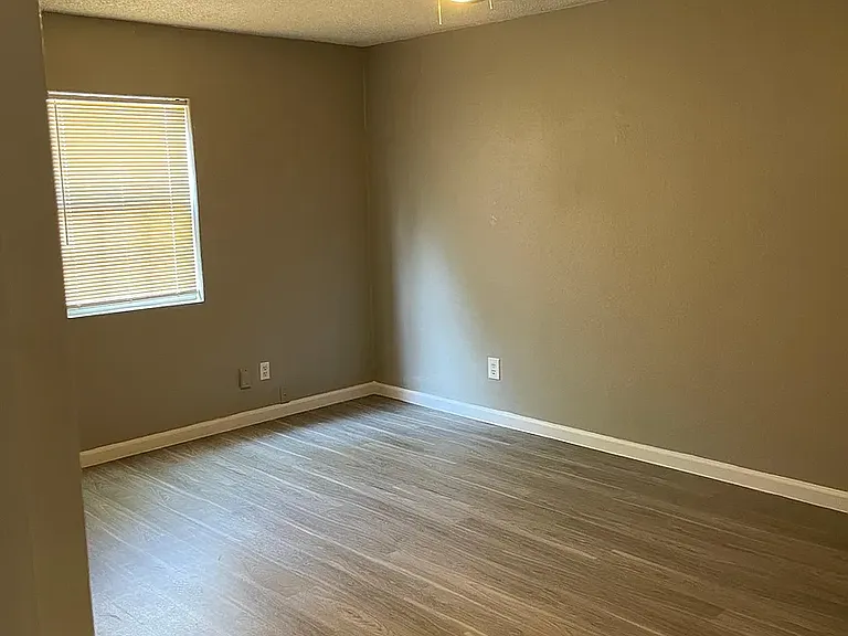 9451 Gonzales Dr — Photo 5