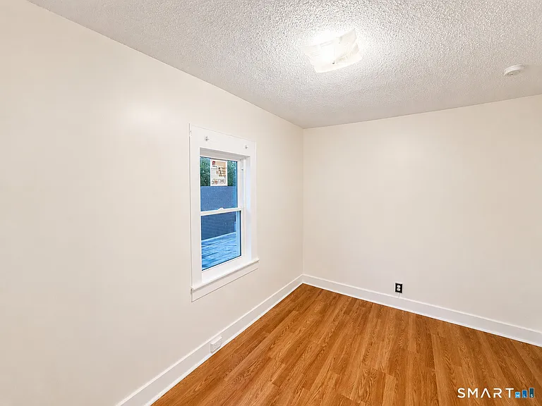 64 Bannon St #2 — Photo 14