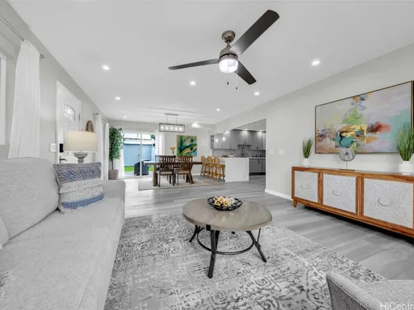 1533 Hooli Cir, Pearl City, HI 96782