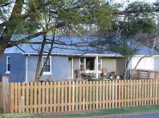 3926 Turkey Hill Rd, Rockbridge Baths, VA 24473