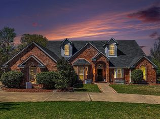 767 Farrar Rd, Palmer, TX 75165