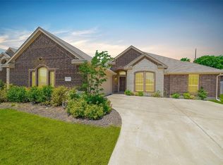 1209 Goffin Dr, Desoto, TX 75115