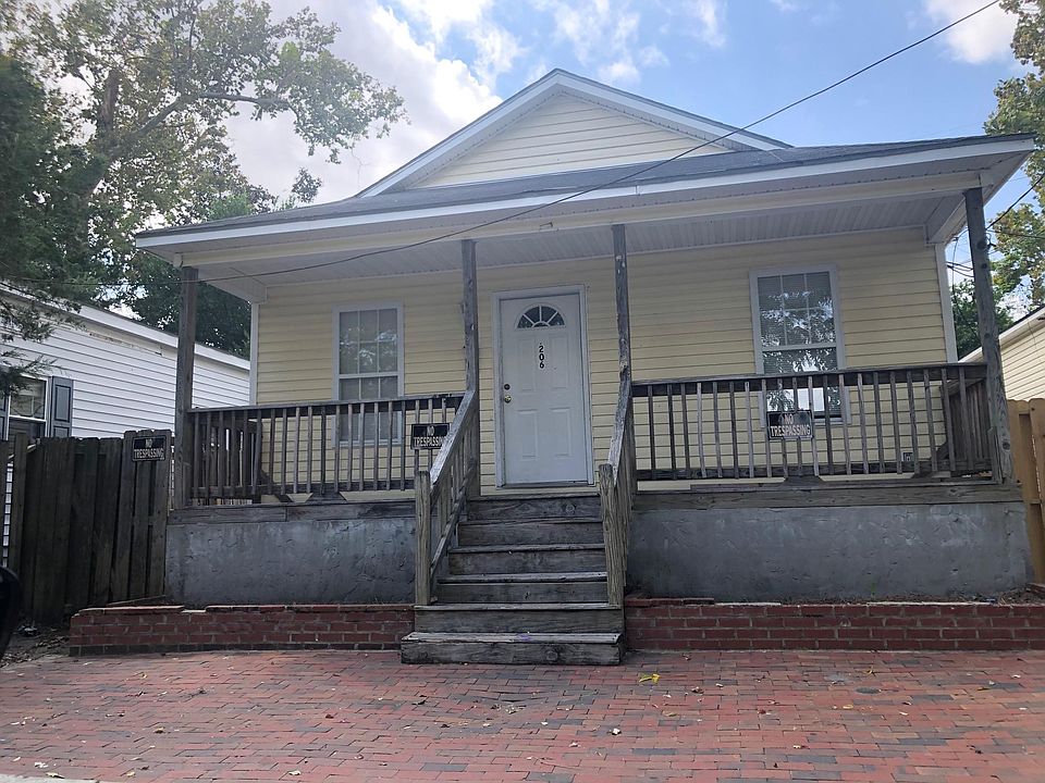 1st image of 206 Gores Row