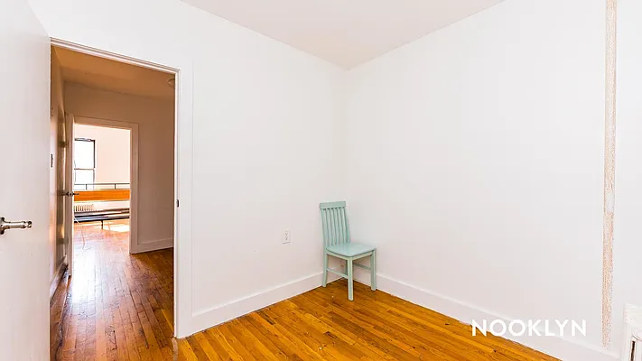 Rented by Nooklyn NYC LLC | media 46