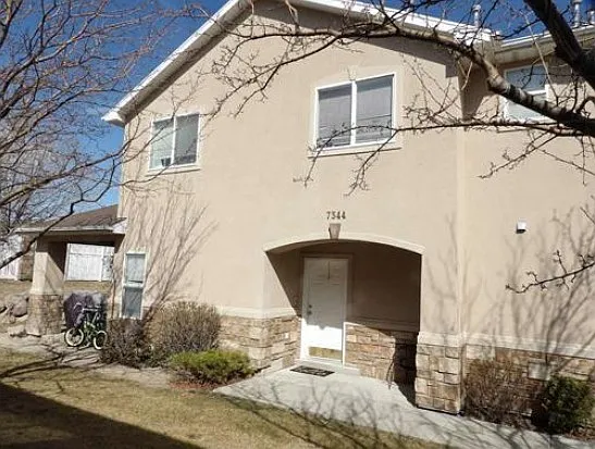 7344 S Geralee Ln — Photo 3