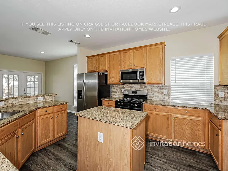 11732 Latania Ln — Photo 9