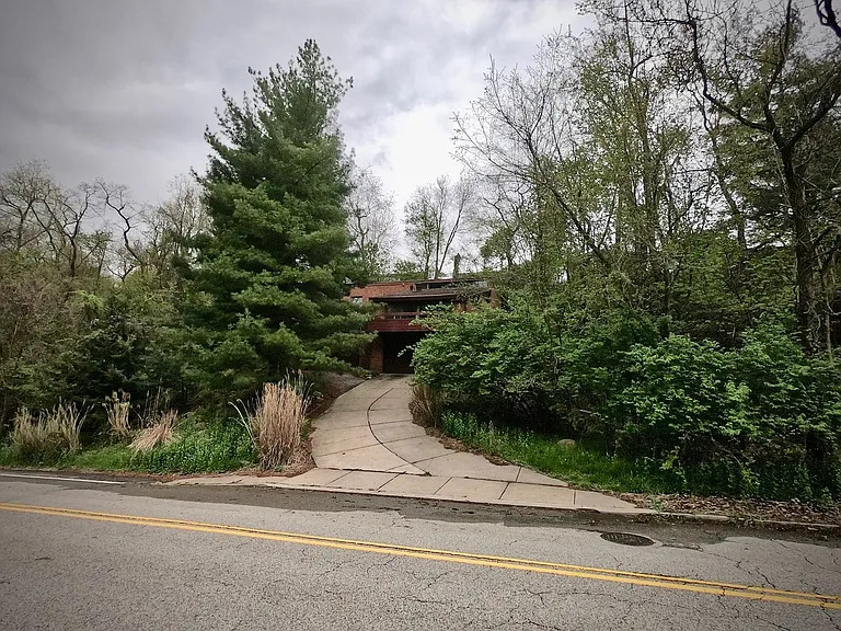 1219 Commercial St — Photo 37