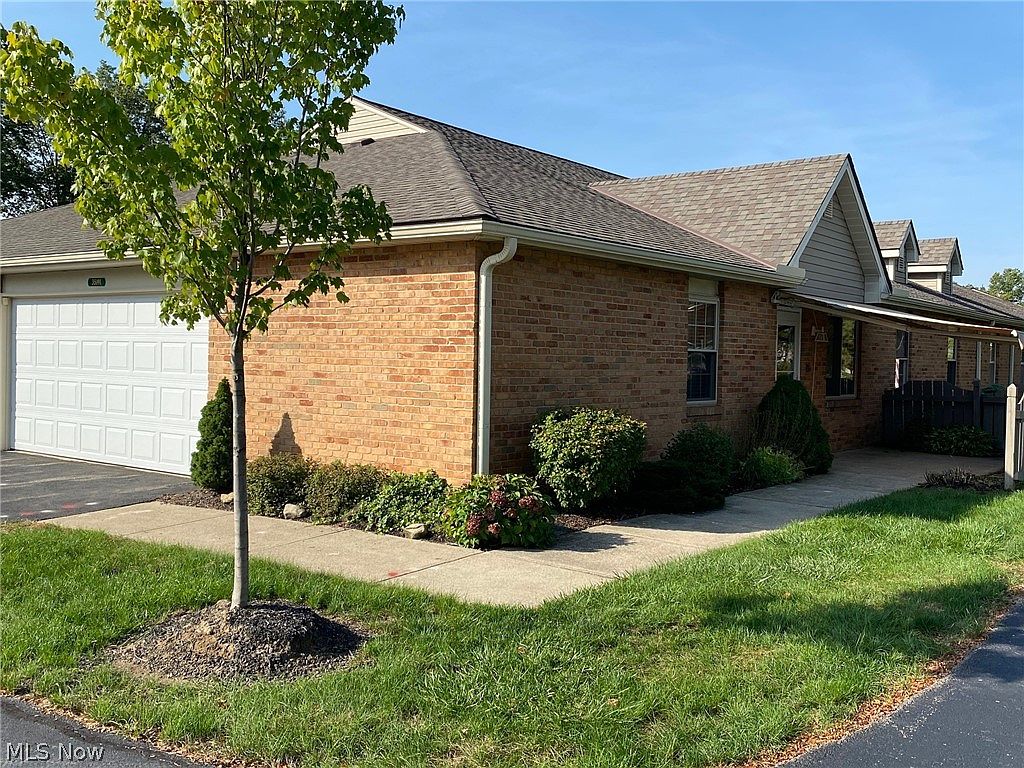 35191 Greenwich Ave, North Ridgeville, OH 44039 Zillow