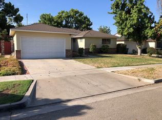 737 E Dovewood Ln, Fresno, CA 93710