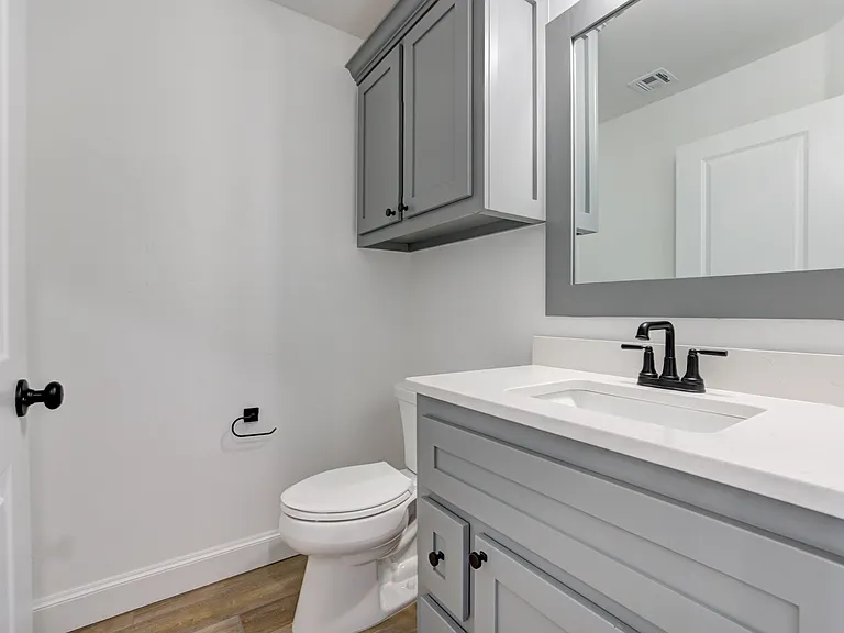 2712 Dunham Dr — Photo 42
