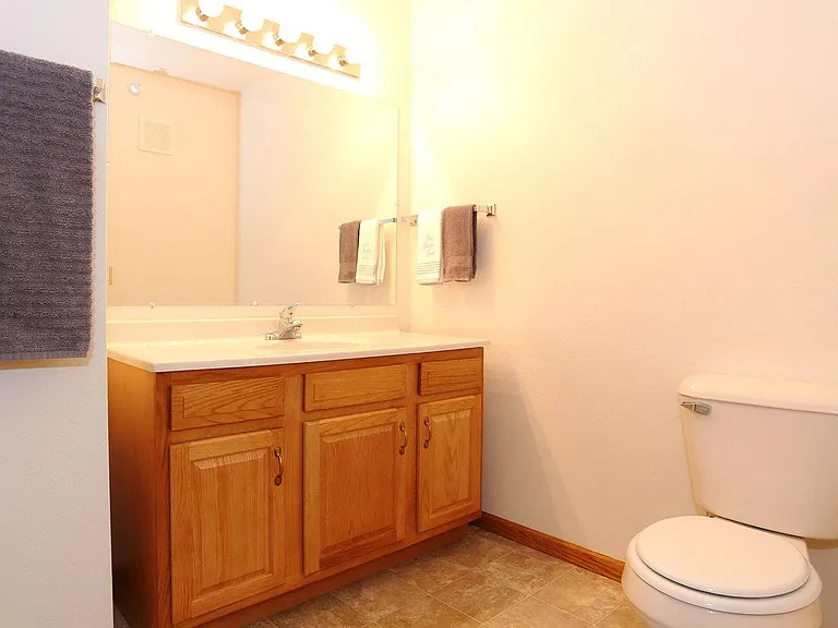 Mill Pond Apartments — Photo 25