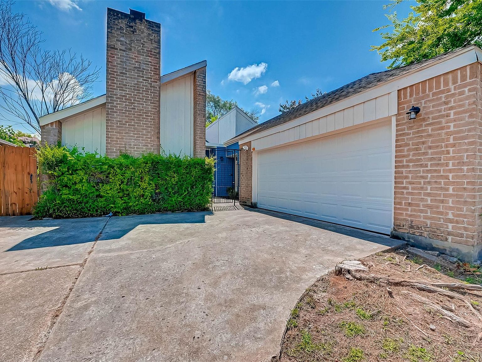 11035 Bellbrook Dr, Houston, TX 77096 Zillow