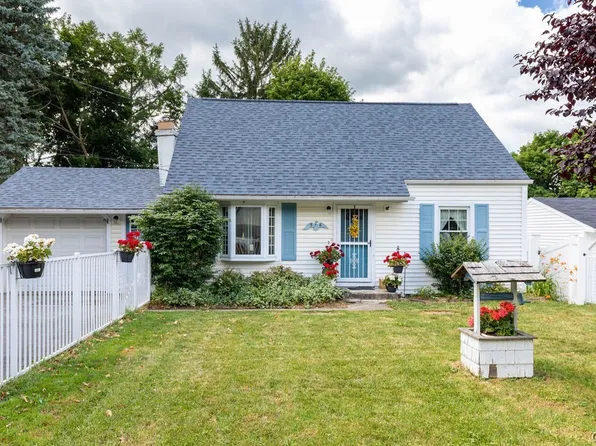 316 Glenview Pkwy, Syracuse, NY 13219