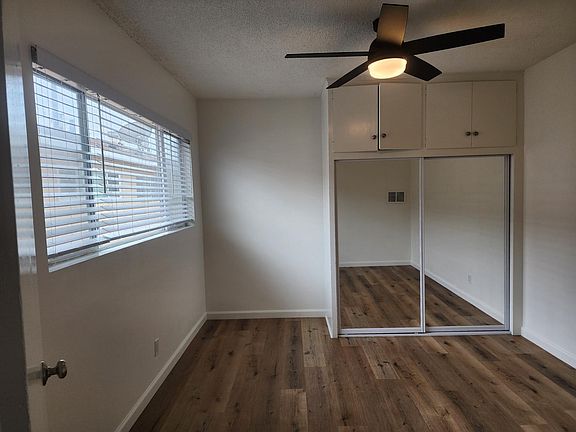 5th image of 1917 Vanderbilt Ln APT 6