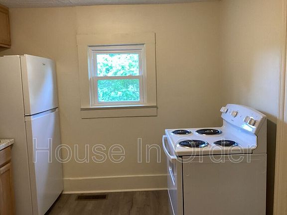 4th image of 510 5th Ave E