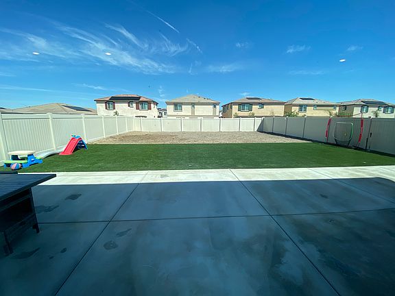 5th image of 32914 Eastbourne Ct