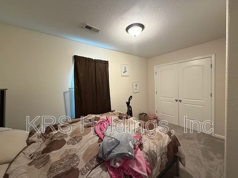 5748 Burrell Ave — Photo 14